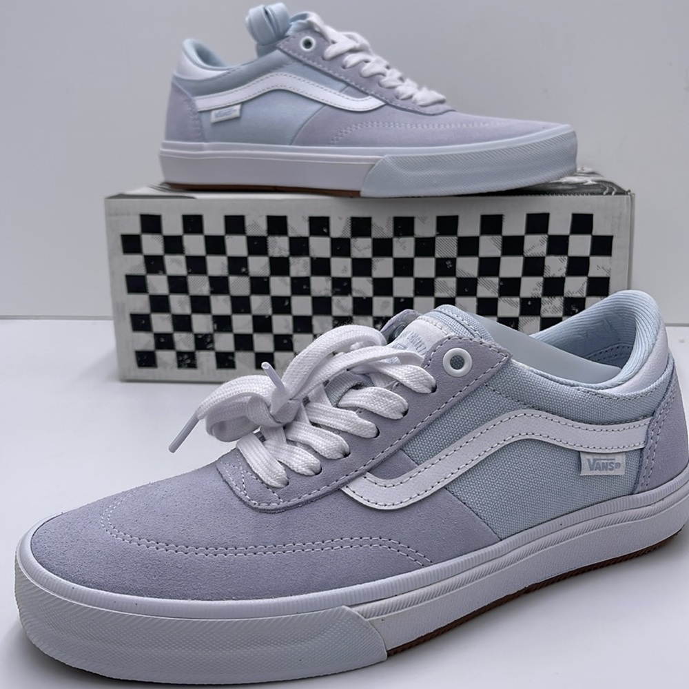 Vans WMNS Gilbert Crocke
Light Blue
VN0A5JIFLTB Sneakers - Picture 15 of 16